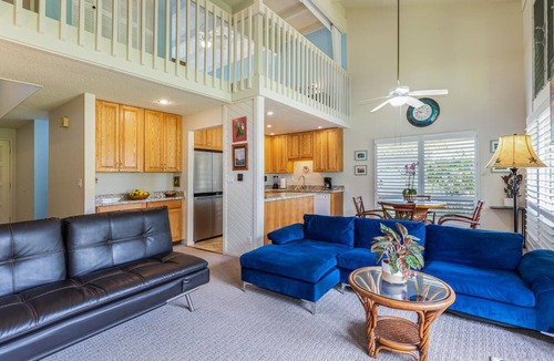 Princeville Condo | Spacious Home Great for Large Groups - Walk to Beaches/Groceries/Shopping
