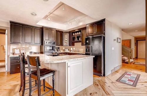 Deer Valley House | Spacious Home Minutes from Deer Valley Resort w/Hot Tub. Perfect for Families!