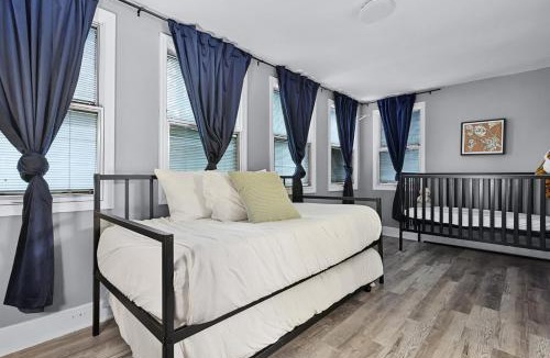 Tower Grove South House | Spacious Modern 5BR Home Near Downtown St Louis