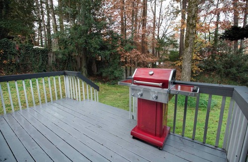 Sandy Springs House | Spacious Sandy Springs Home | 4BDR Near Buckhead
