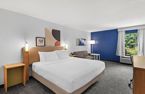 Alpharetta Hotel | Spark by Hilton Alpharetta Roswell