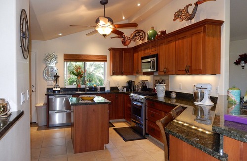 Princeville House | Spectacular Lakeside, Bali Hai Mountain View, Fairway Home