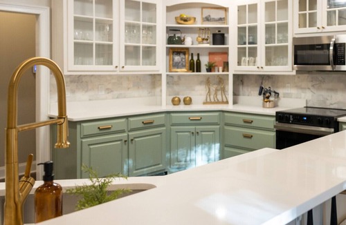 Jonesboro House | Spivey Manor · Sink into the Luxe Corner Tub at an Upscale, Spacious Home
