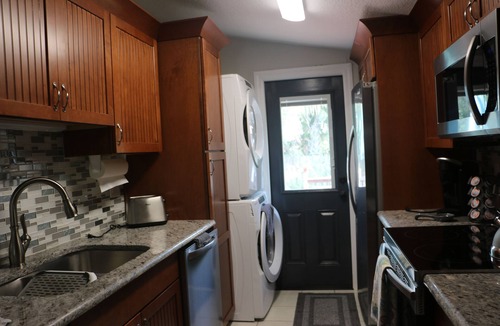 St. Augustine Beach House | St. Augustine Beach Vacation Home. Two weeks or 3 months. Summer discounted!