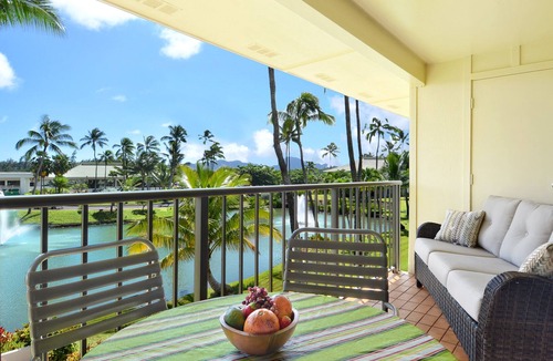 Hanamaulu Condo | Steps to Beach,2BR Condo on Lagoon in Tropical Gardens on Kauai's Coconut Coast