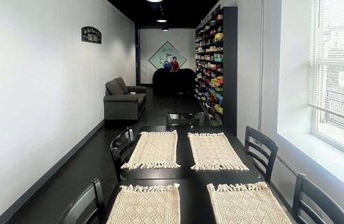 Penn Yan House | Steps to downtown Penn Yan, pet & family friendly 2BR! Board games galore!