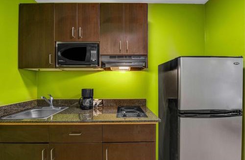 Chamblee Hotel | Studio 6 Extended Stay - Atlanta, GA - Chamblee