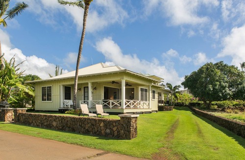 Poipu House | Stunning 2 Bedroom Luxury Cottage 300 feet from Poipu Beach Park