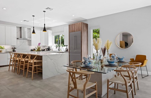 Middle River Terrace House | Stunning Modern Heated Pool Retreat with Scenic Waterway Views Near Beaches!