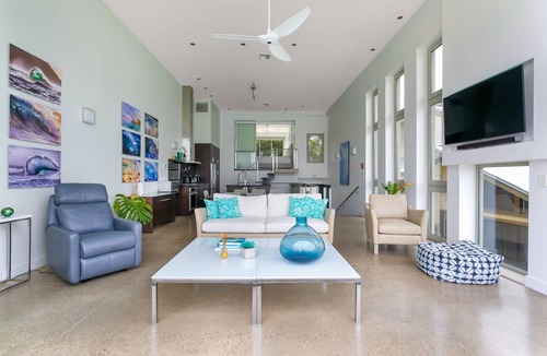 Lihue House | Stunning Oceanfront Home @ Kalapaki Bay, AC, Sleeps 8