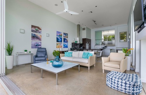 Lihue House | Stunning Oceanfront Home @ Kalapaki Bay, AC, Sleeps 8