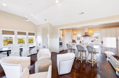 Bald Head Island House | Stunning S Beach Retreat Shoals & BHI Club available 4 night min in July