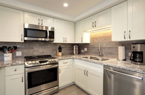 Kihei Condo | Summer avail, oceanview, pickle ball, super clean
