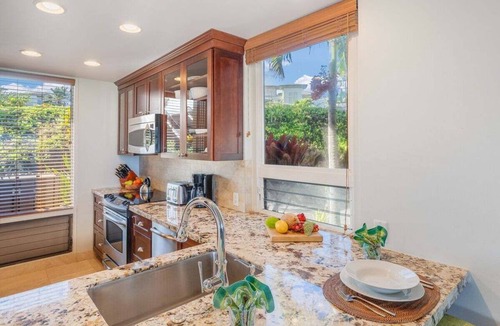 Napili Condo | SUMMER SALE! Luxury Kapalua Villa with AC Pool Ocean View - KBV 35G1