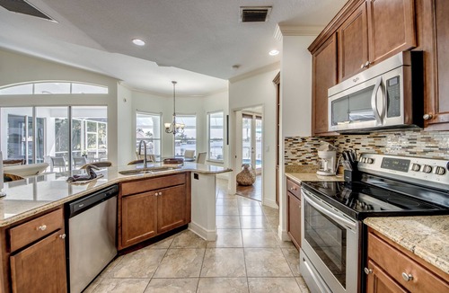 Eight Lakes Villa | SUPER LAST MINUTE DEAL, Luxury villa with lakeview
