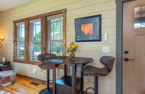 Mill Spring House | The Bluebird