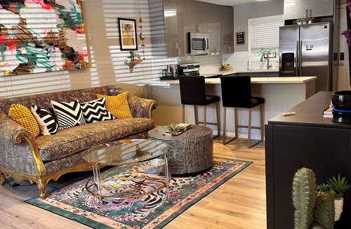 Loring Heights Apartment | The Curated Haus - 1 Bedroom West Midtown