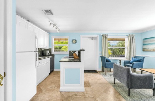 Grandview Heights Apartment | The Downtown Retreat: Apartment #4