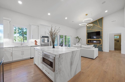 Lake Oconee Cottage | 'the Emerald Cove Residence' Lake Oconee Luxury!