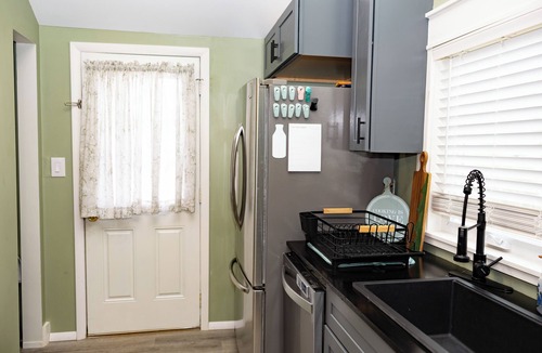 Nebo House | The Harmony House, 5 miles from Lake James