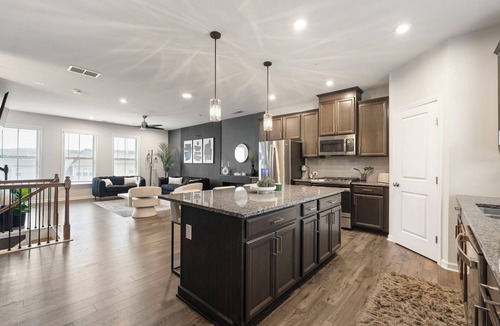 Mableton House | The Hidden Gem – Modern 3-Level Townhome in a quiet, well-kept Atlanta community