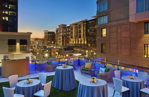 Alpharetta Hotel | The Hotel at Avalon, Autograph Collection