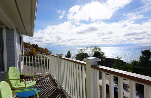 Montague House | The Piping Plover - Stunning views on Lake Michigan 4br family vacation home