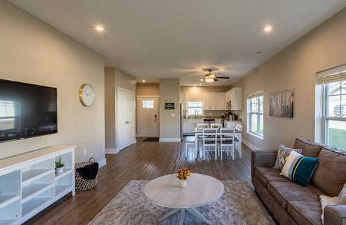 Grandville Condo | The Reserve Flats