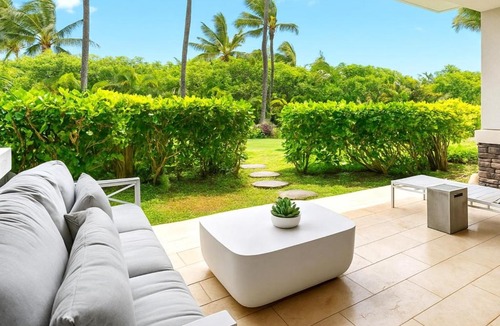 Montage Kapalua Bay Apartment | The Resort at Kapalua Bay Ocean View 3 BR Sleeps 14 Luxury Resort Living Complimentary Car with 6 Nights MON-2206 by KBM