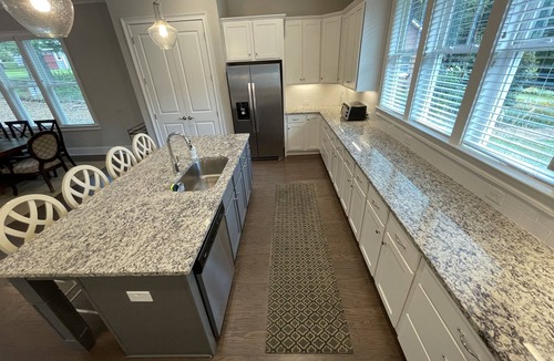 Marietta House | The Spacious Marietta Retreat- Family friendly with 4.5 bathrooms!