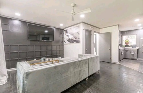 East Point Villa | The Sweet Creek Luxurious Villas