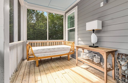 Cape Fear Station House | This like-new 4BR/3.5BA home in sought-after Cape Fear Station- Pet friendly