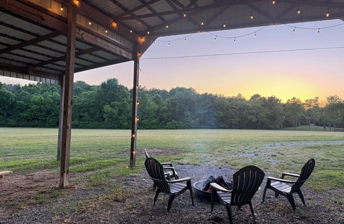 College Grove House | Thoughtfully Designed Cottage Retreat on 20 Private Acres Near Nashville