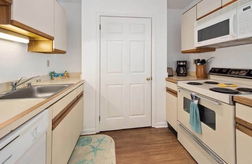 North Ocean City Condo | Two Bedroom Condo w/Pool and Short Walk to Beach