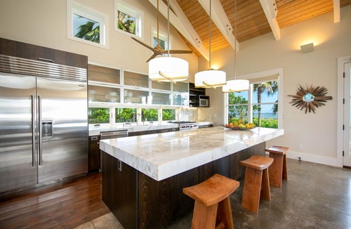 Kekaha House | Ultimate in "Cool" - Amazing Design.Ocean/Sunset Views A/C .TVNCU #5007