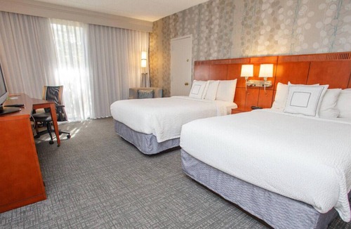 Northlake House | Unwinding Retreat for Group Travelers! -S