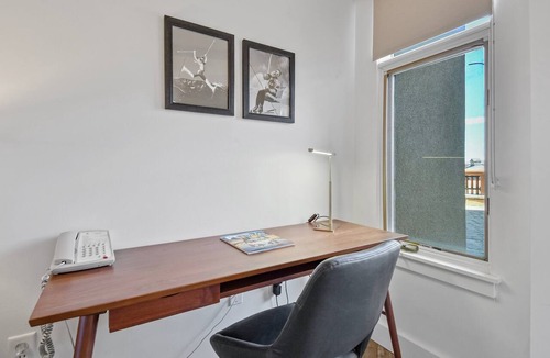 Park City Condo | Updated Sundial unit in Canyons Village, balcony, outdoor swimming pool and hot tubs, walk to hiking