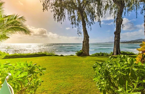 Wailua Condo | Upper-floor oceanfront studio with balcony, water views & outdoor pool