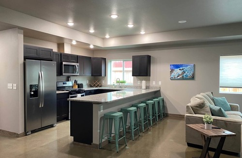 Gateway House | Upper Mesa Villa #9, Glacier Suites - Upper Mesa Villa #11