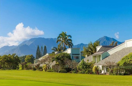 Princeville Condo | Upstairs Corner Unit with Great Ocean Views! Close to Beaches/Golfing/Shops