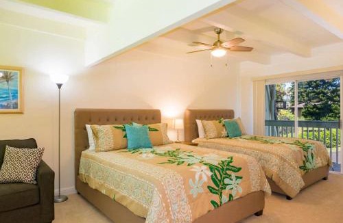 Princeville House | Walk to the Beach and Westin Sleeps 6