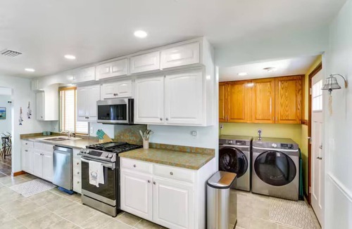 Panacea House | Waterfront home on Ochlockonee Bay, private beach, fishing, dock and kayaks
