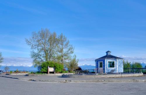 Homer House | Whale Watch, Fish & Hike Glaciers! Homer Cabin