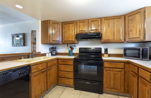 Kahaluu Bay Condo | White Sands Village #120