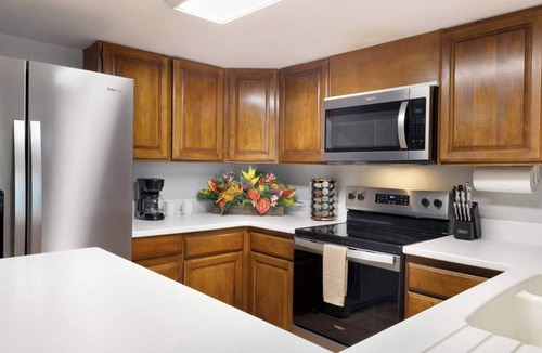 Kahaluu Bay Condo | White Sands Village 111 - Steps from Magic Sands