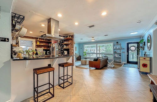 Riverland Village House | World Cup Oasis - Hot Tub - Hard Rock Stadium, FLL, Cruise Port, Beaches <20 min