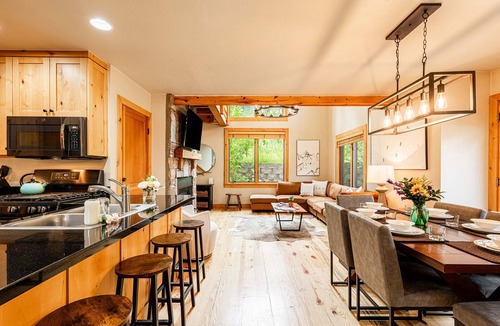 Deer Valley House | Year-Round Fun - Central Location, Private Hot Tub & 5-Min Walk to Free Shuttle!