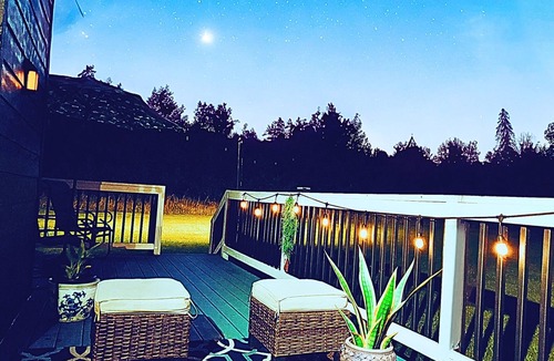 Dallas House | Zen Country Getaway - Fire Pit, Movie Nights, Sleeps 16 - The Zen Collection