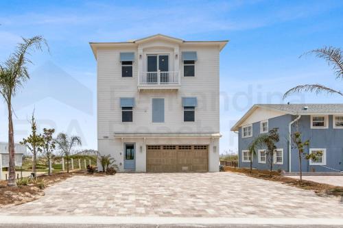 1088 S, Fletcher Ave