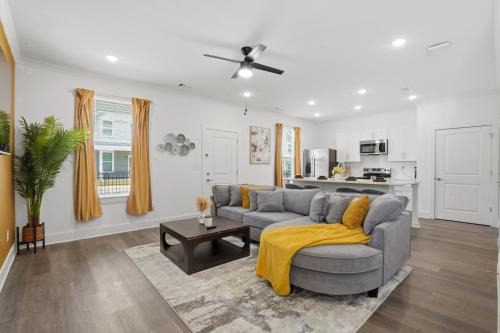 3BR Townhome- Booking
